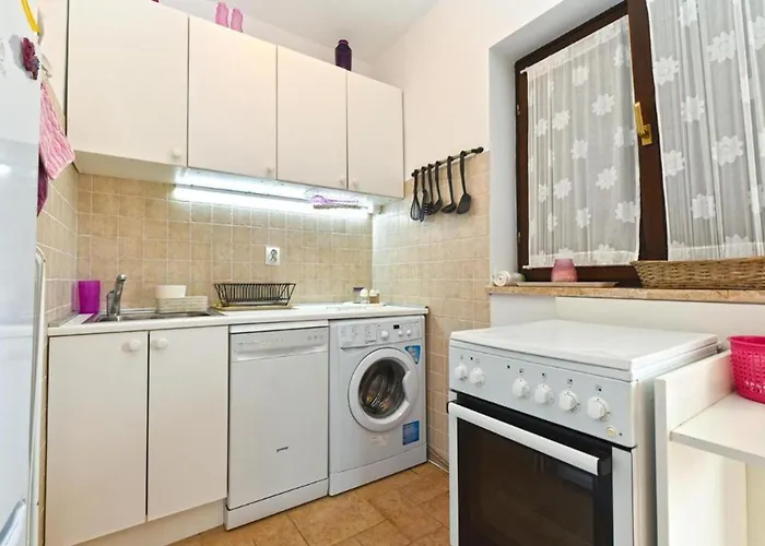 Charming With Shared Pool Beahost * 페로이